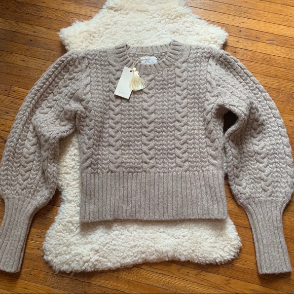 Dôen Mulberry cable knit sweater in Dune - Picture 3 of 7